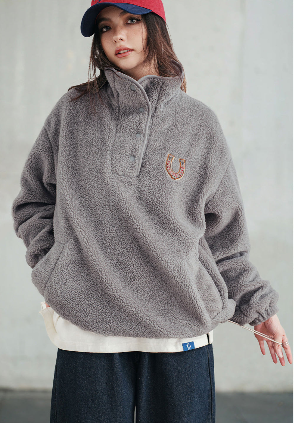 VAAGOON FLEECE SWEATSHIRT