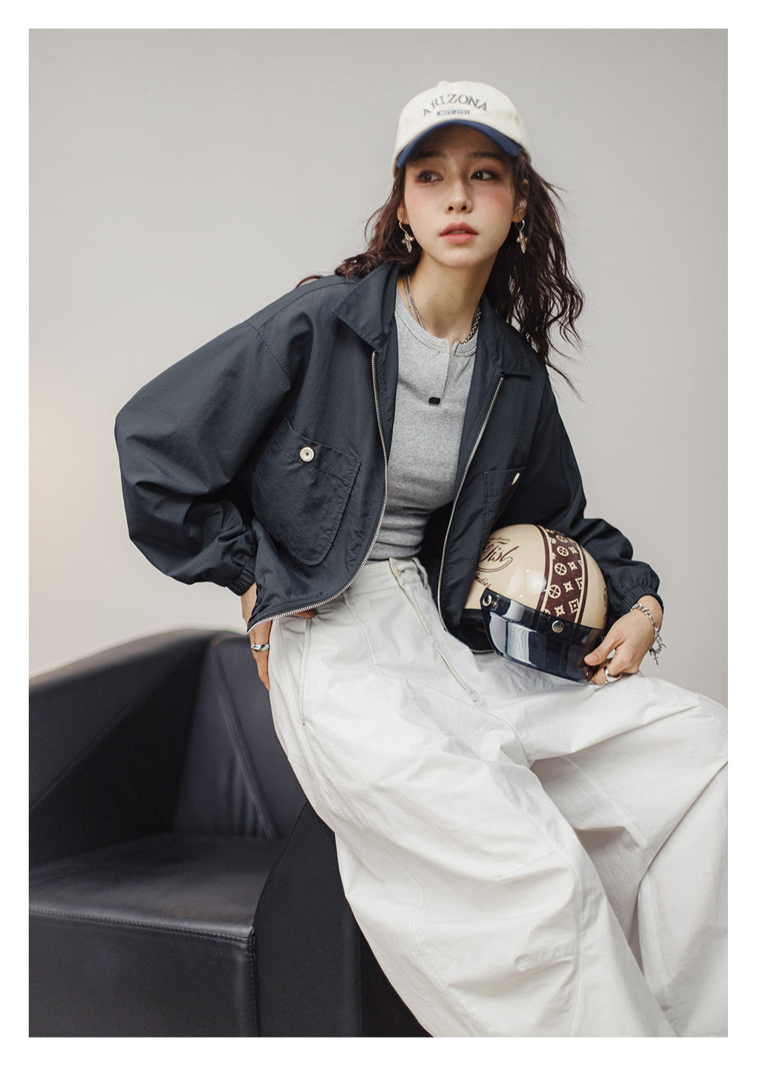 VAAGOON Women Baseball Collar Short Jacket