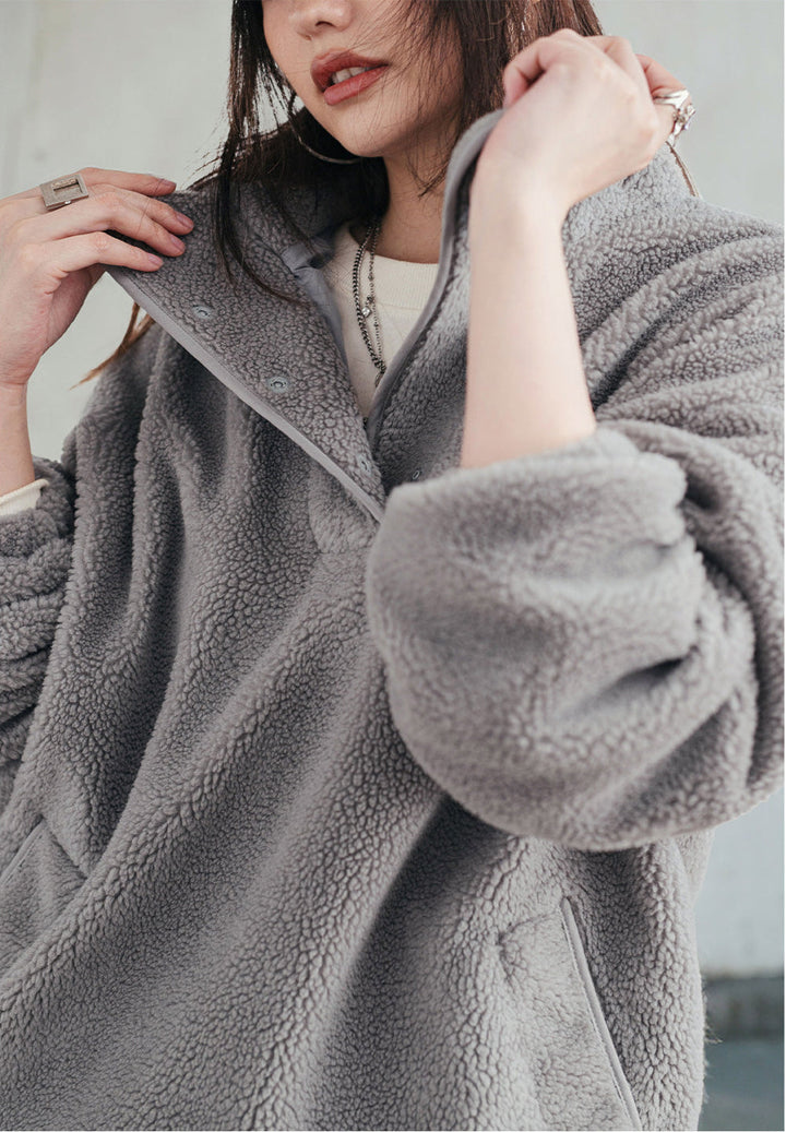 VAAGOON FLEECE SWEATSHIRT