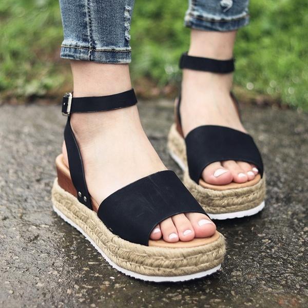 VAAGOON THERAPY SANDAL