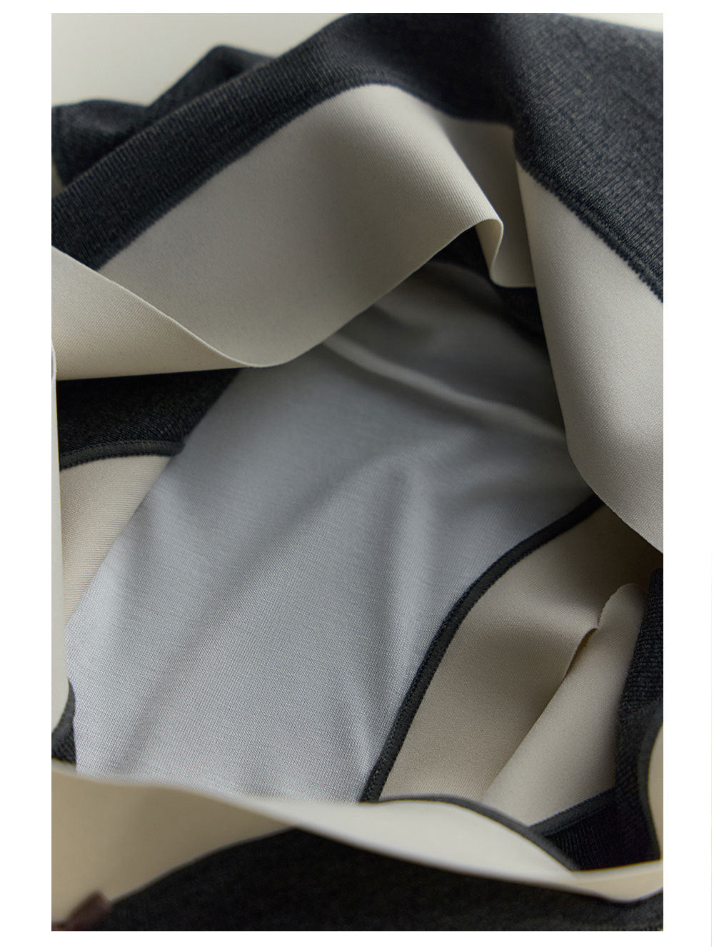 Vaagoon CloudForm Shaping Briefs