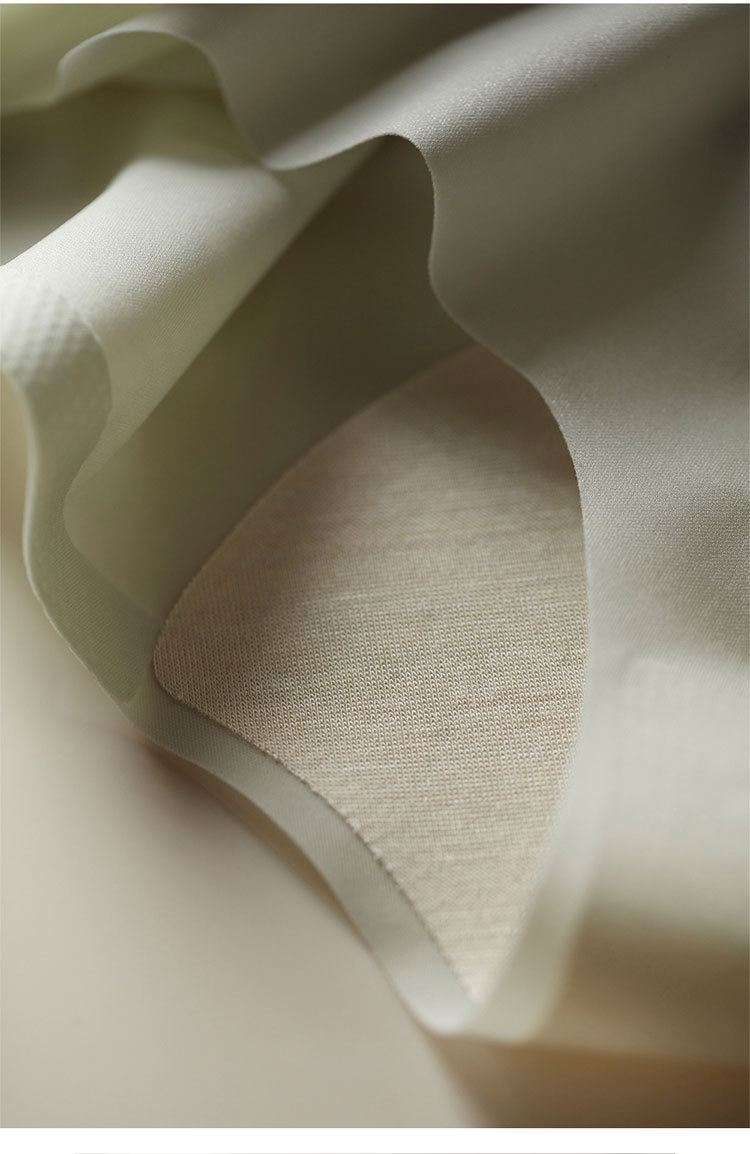 Vaagoon PeachSilk 3D Seamless Briefs