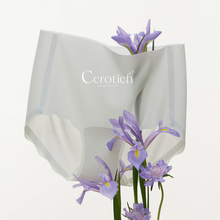 Vaagoon CloudSoufflé High-Waist Seamless Briefs