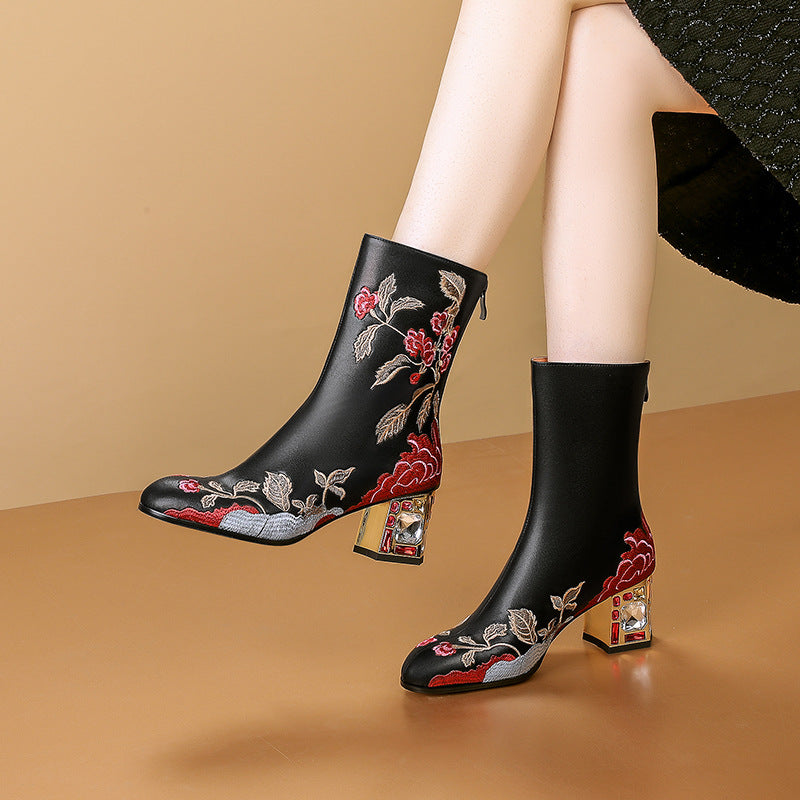 VAAGOON Lora Embroidered Leather Women's Boots