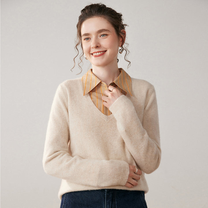 Vaagoon Cashmere V-Neck Kazak