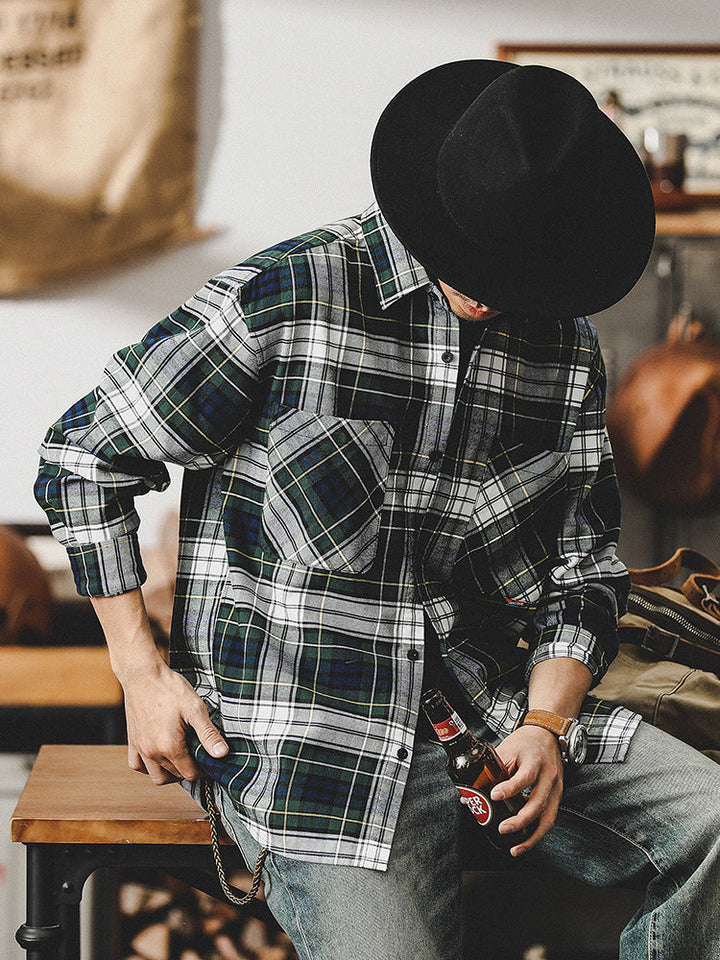 VAAGOON Retro Grid Spirit Shirt