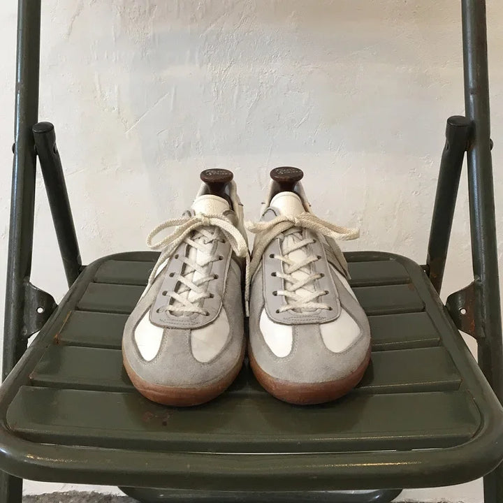 VAAGOON Unisex Suede Leather Casual Shoes