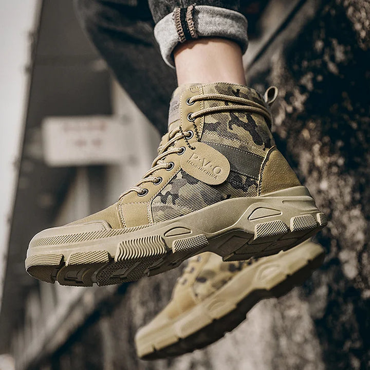 VAAGOON Martin Camo Boot