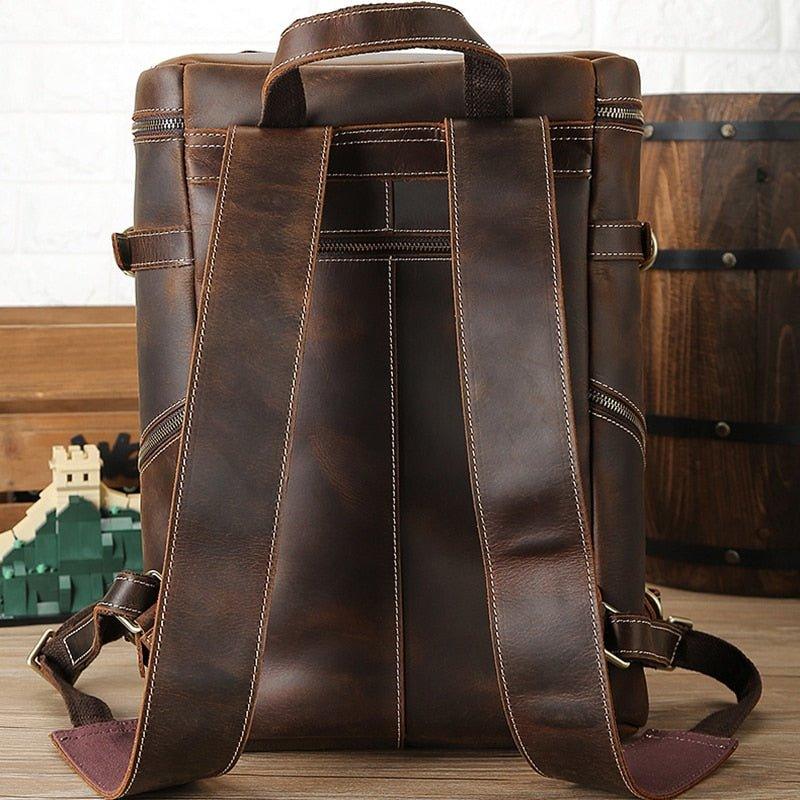 VAAGOON UNISEX LEATHER BACKPACK VGN6753