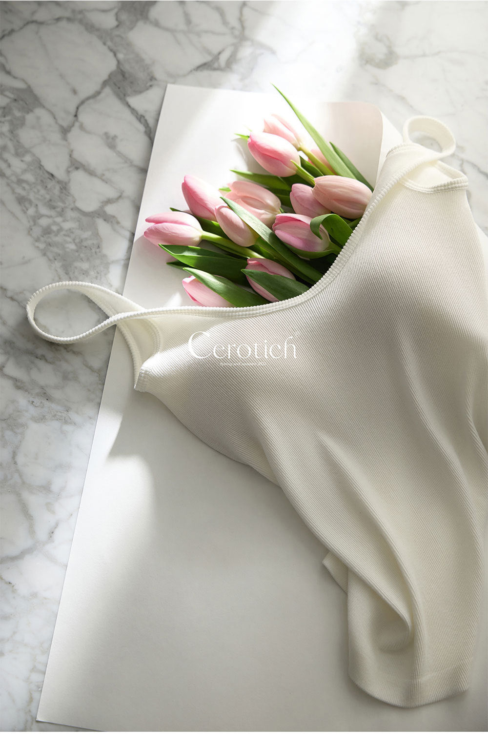 Vaagoon SilkFlex U-Back Camisole