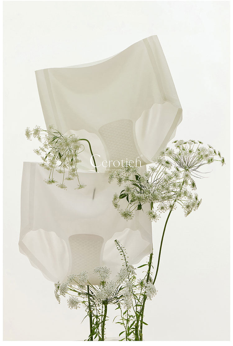 Vaagoon CloudSoufflé High-Waist Seamless Briefs