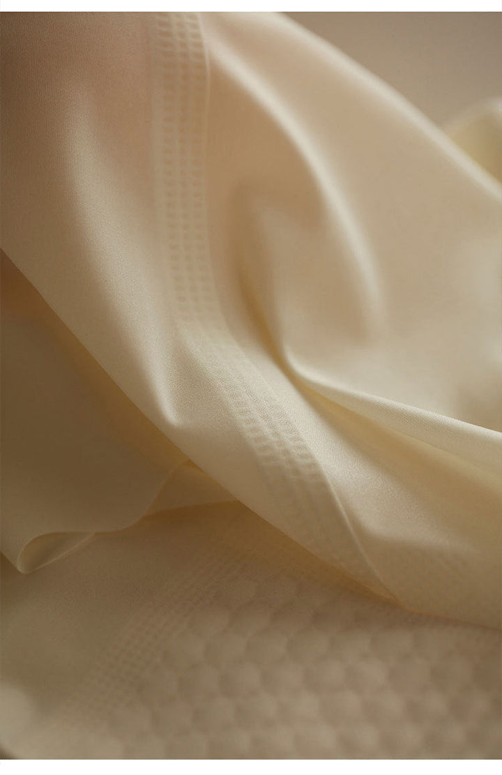 Vaagoon PeachSilk 3D Seamless Briefs