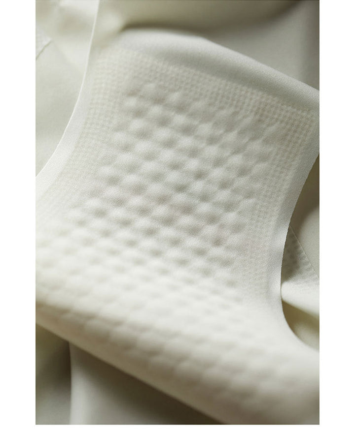 Vaagoon PeachSilk 3D Seamless Briefs