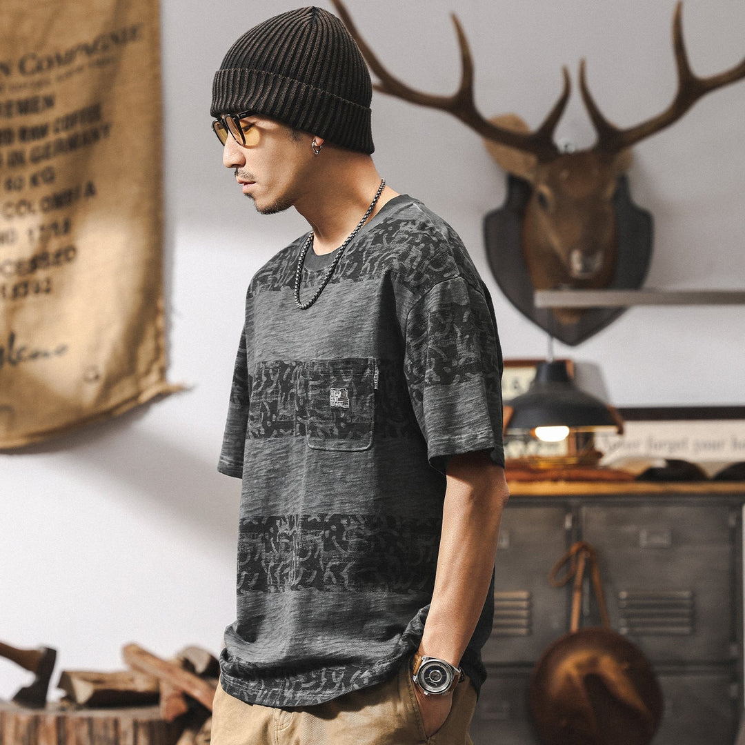 VAAGOON Spray Script Oversized Tee