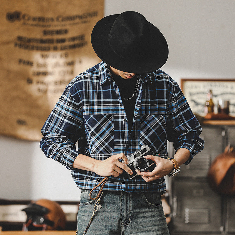 VAAGOON Retro Grid Spirit Shirt