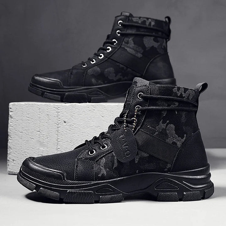 VAAGOON Martin Camo Boot